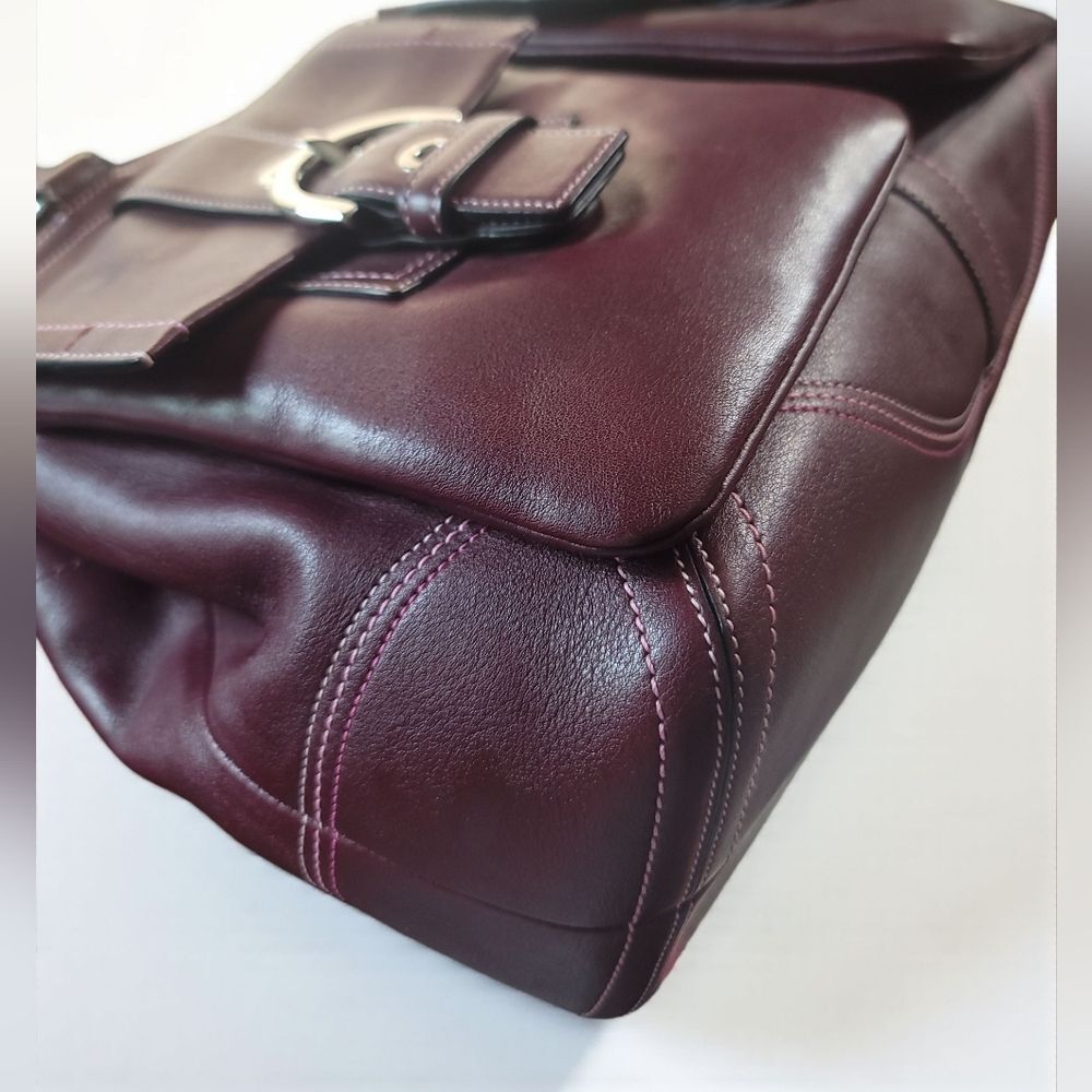 Coach Burgundy Shoulder Bag New never used - Picture 2 of 13